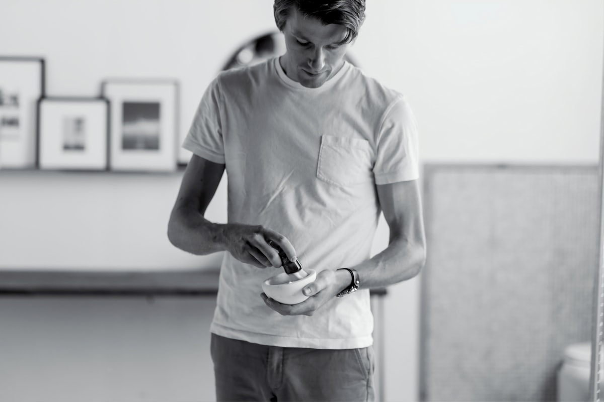 Men's digestive health and wellness